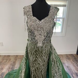 Wedding luxury dress